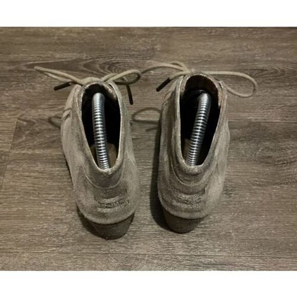 TOM'S Taupe Suede Lace Up Wedge Ankle Bootie Boots Womens Size 6 Model 741115 - Picture 6 of 12